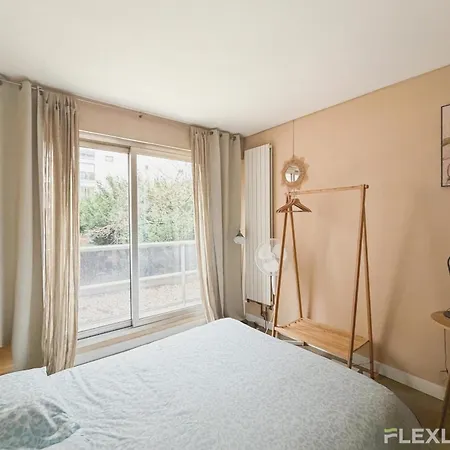 Ideal In The 5th District Of Appartamento Parigi